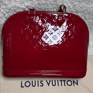 Louis Vuitton Cherry Red Vernis Alma bag purse.like new with certificate